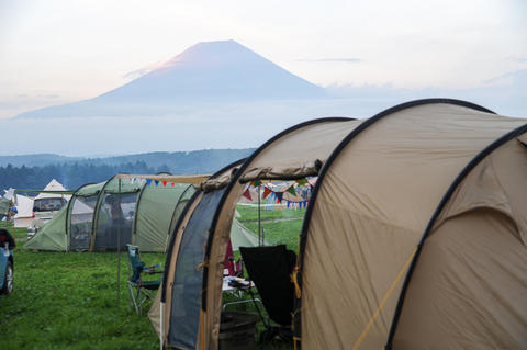 夏のファミリーキャンプはふもとっぱらキャンプ場