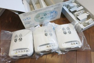 安かった Orbi micro 3台メッシュ Wi-fi ルーター を購入