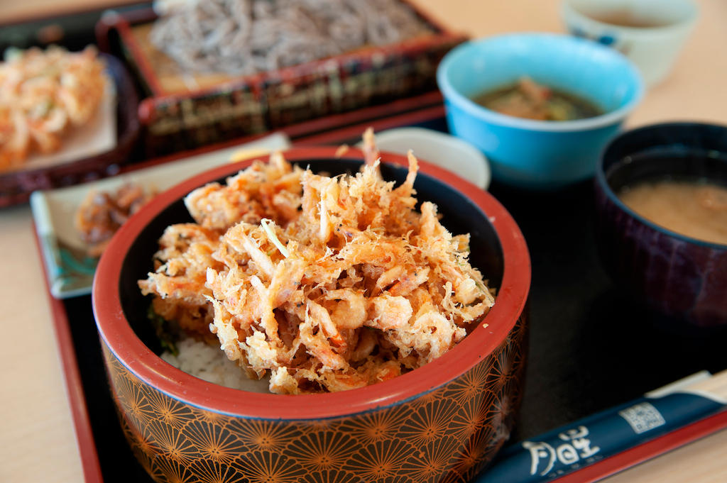 日本平夢テラスで桜エビ丼